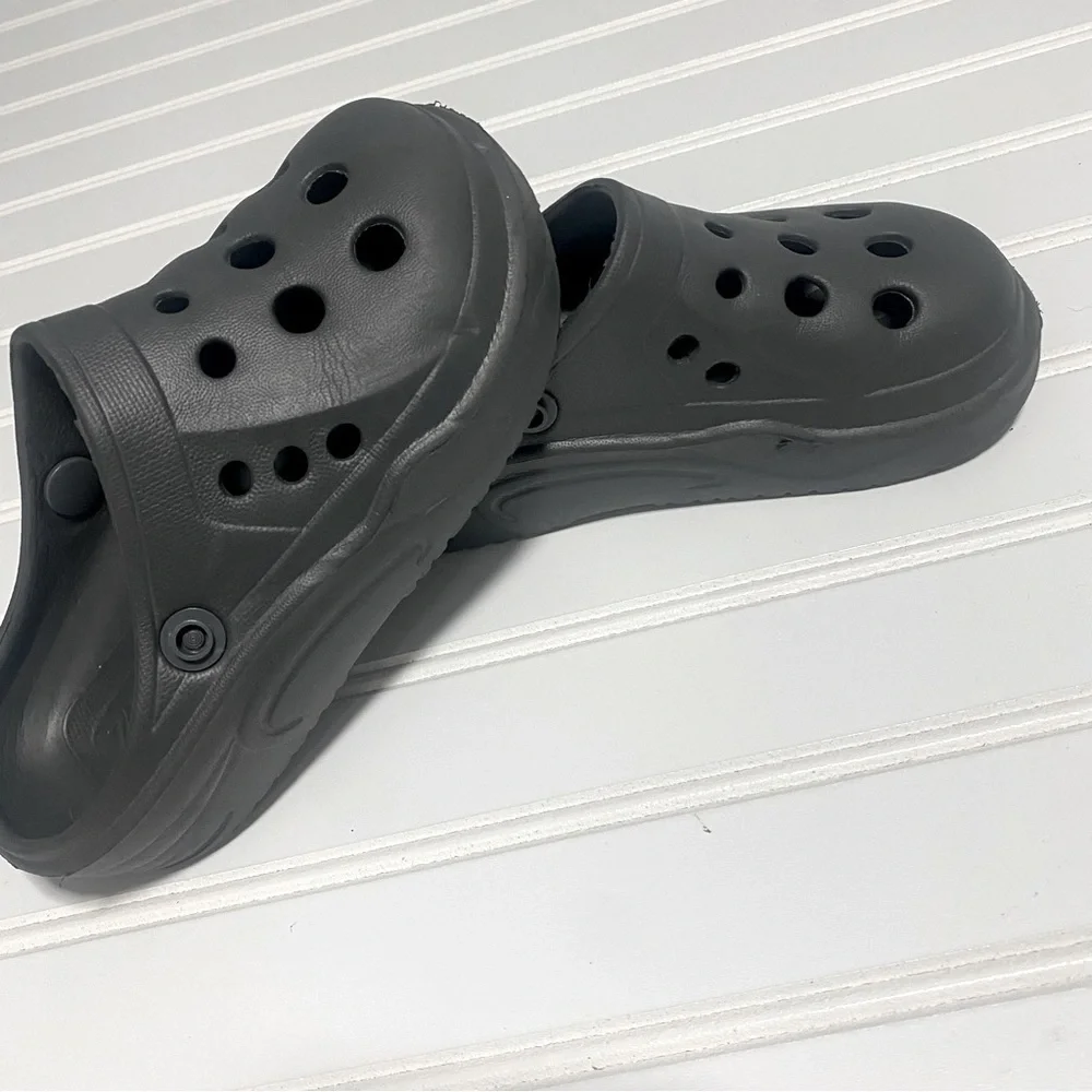 Zara Kids Crocs size 28 or US 11.5 Gray
